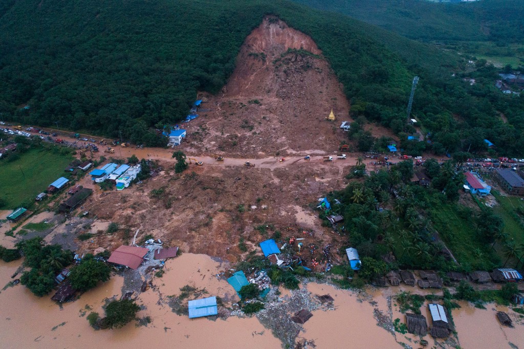  This aerial view shows a landslide in Thalphyugone village in Paung township, Mon state on August 9, 2019. (Sai Aung Main / AFP)