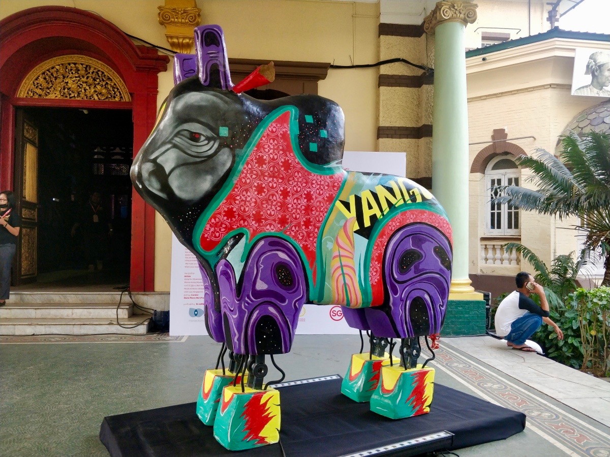 Thu Myat and Wunna Aung displayed a papier mâché cow and rocking horse following a traditional method of sculpture. (Photos by Myanmar Mix)