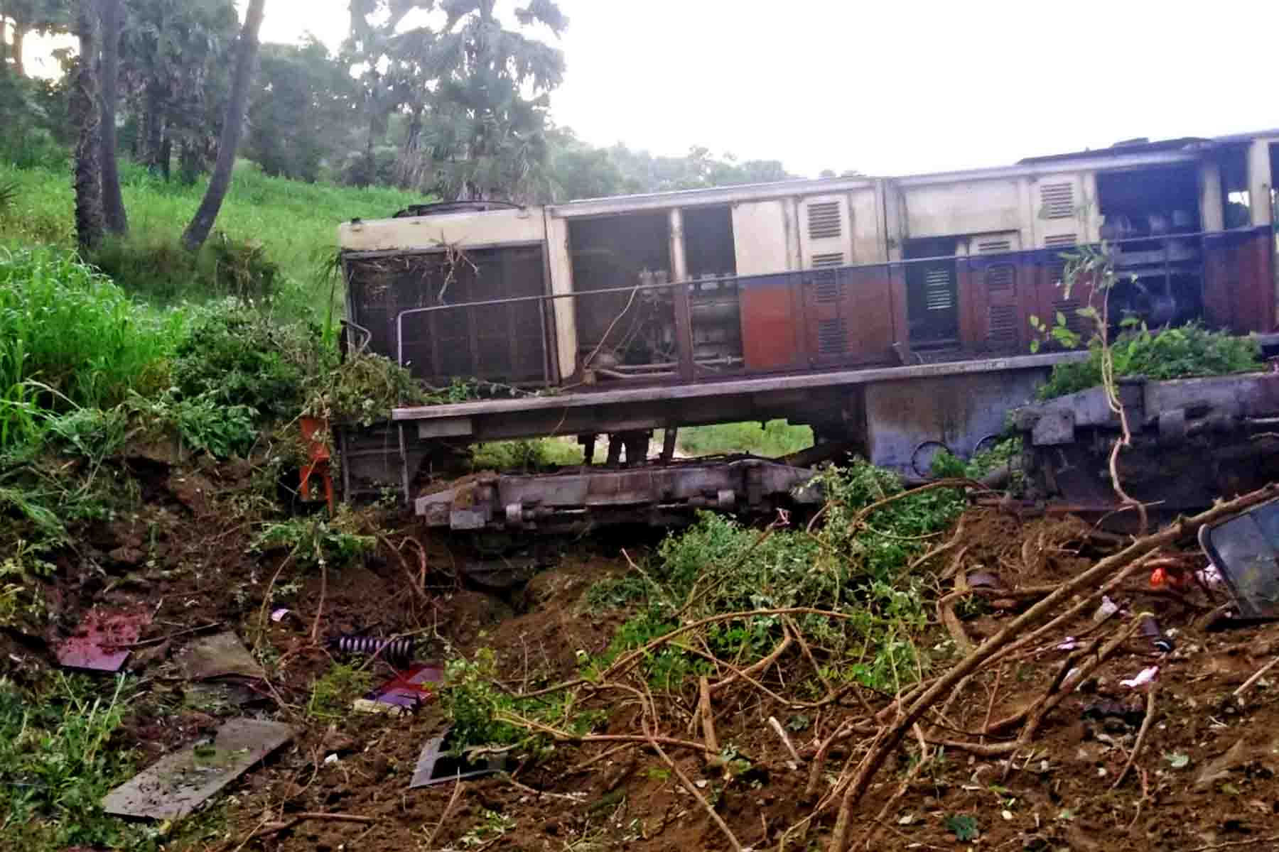 The derailed train in Mandalay region. (Supplied)