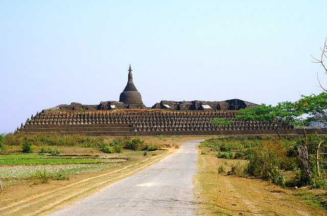 Arakan Army fights Myanmar military among the ancient temples of