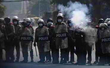 Myanmar authorities have gradually ramped up the use of force to disperse protests against the military coup. (Ye Aung Thu / AFP)
