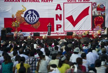 Rakhine ethnic people attend and listen during the ANP (Arakan National Party) campaign for the November 8 general election on October 25, 2015. (Ye Aung Thu)