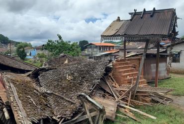 Bad weather tore through Pinlaung Palace in southern Shan state. (Moe Win / Facebook)